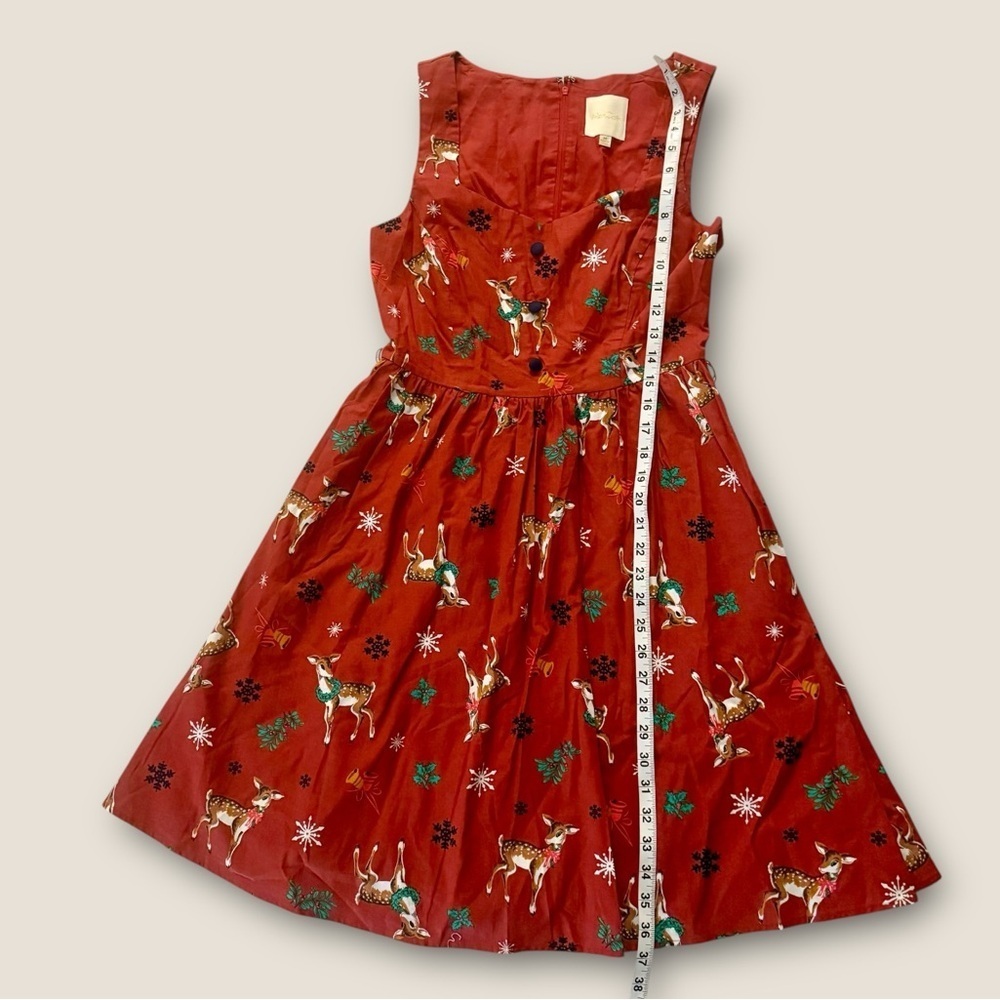 ModCloth Reindeer Christmas Cheerful Caroling Sleeveless Dress, Size M - Picture 9 of 11